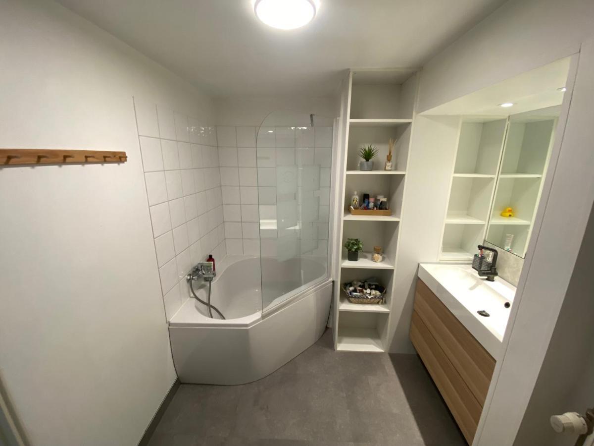 Spacious Apartment With Sea View Ostende Extérieur photo