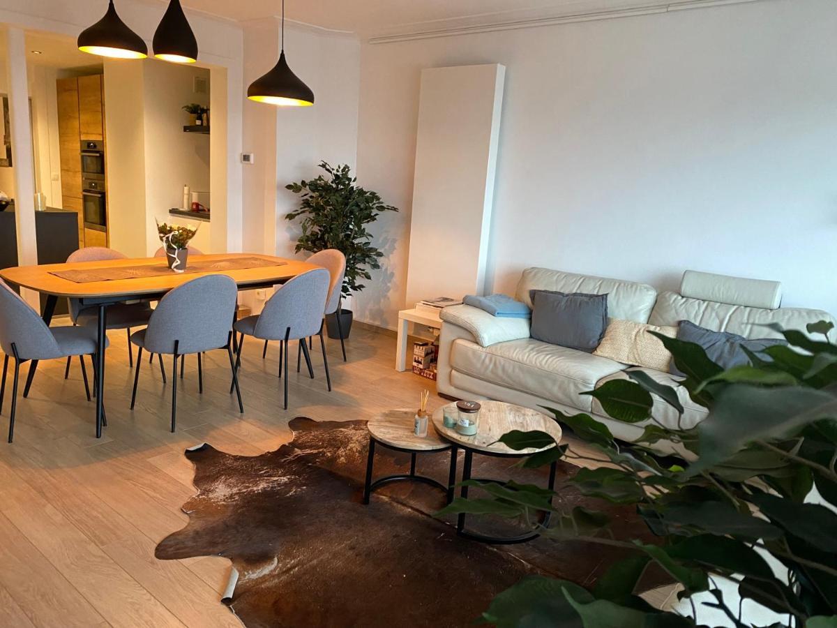 Spacious Apartment With Sea View Ostende Extérieur photo