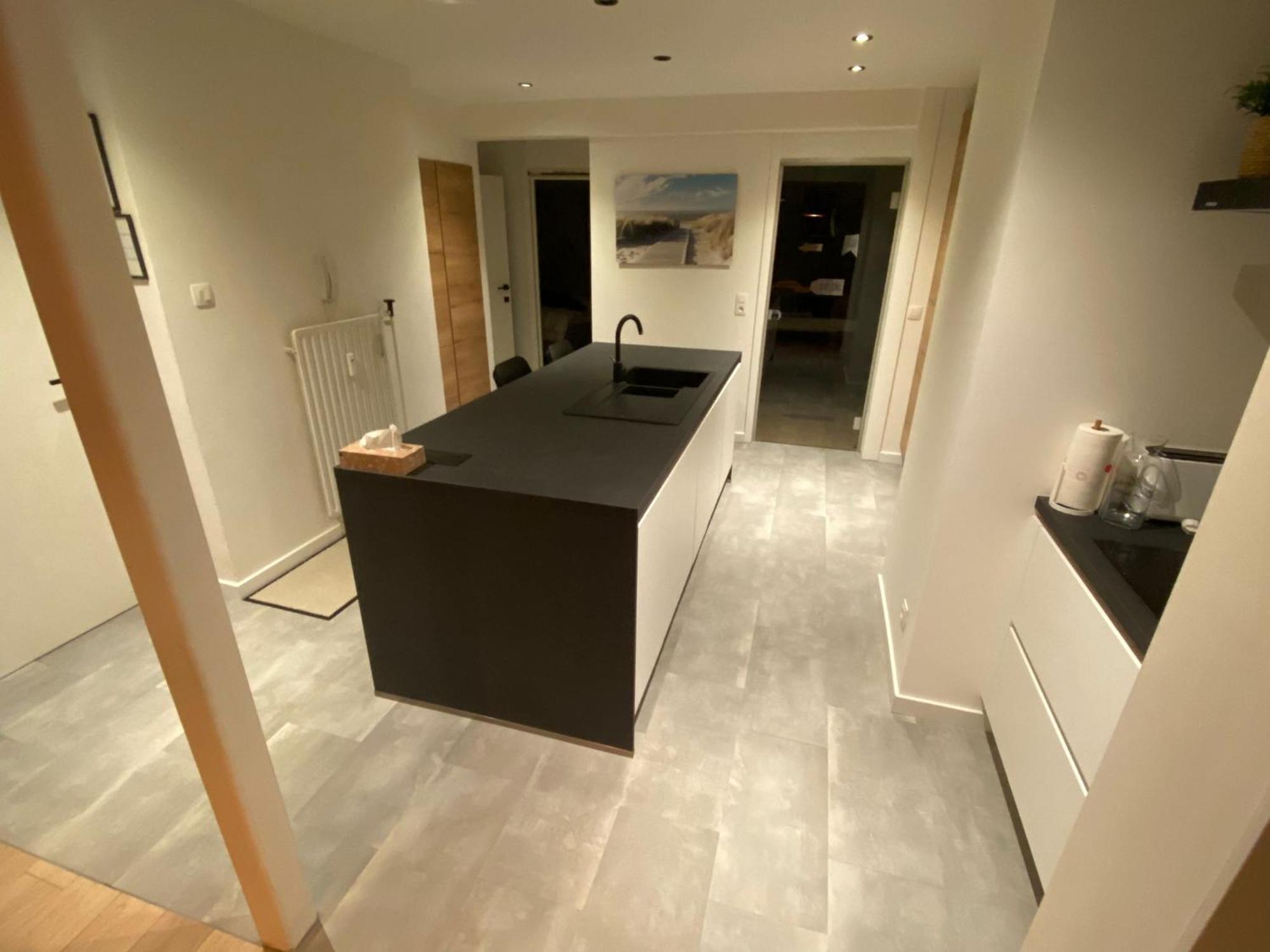 Spacious Apartment With Sea View Ostende Extérieur photo